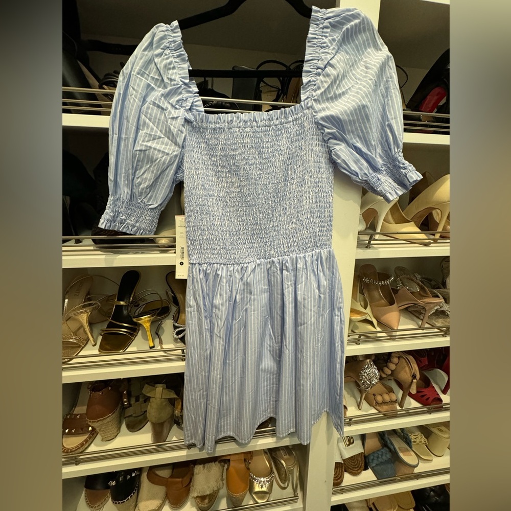 NWT Bloomingdale’s dress